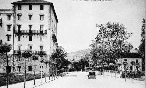 Zarautz. Madoz etorbidea