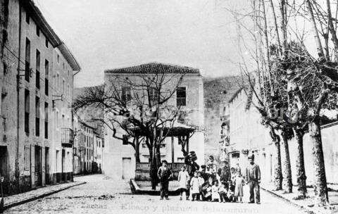 Zarautz. Kioskoa eta Belaunzuran plazatxoa