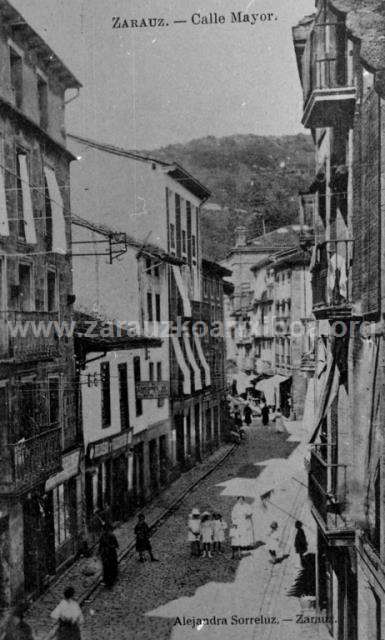 Zarauz. Calle Mayor