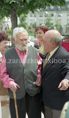 Bertsolarien Plazaren inaugurazioa