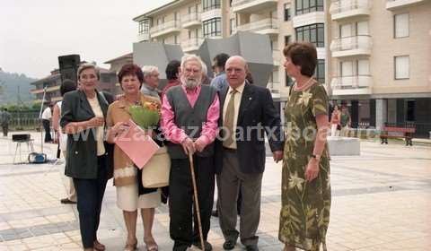 Inauguración de Bertsolarien Plaza