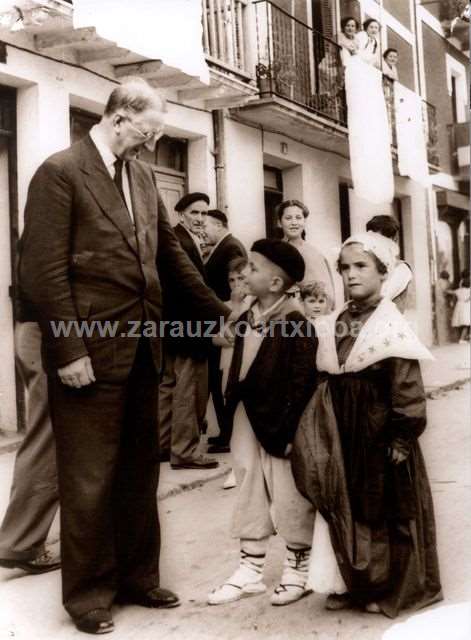 Eamon de Valera, Zarautzen