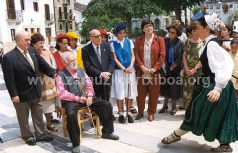 Bertsolarien Plazaren inaugurazioa