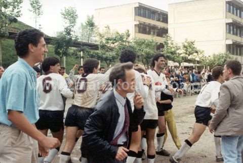 Futbol-partida bat