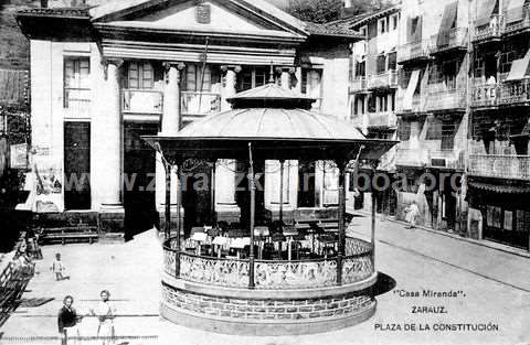 Zarautz. Plaza de la Constitución