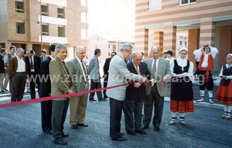 Aritzbataldeko etxebizitzen inaugurazioa