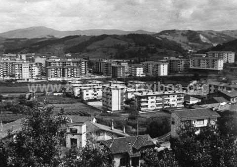 Panorámica del interior del pueblo de Zarautz