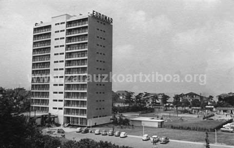 Fachada del hotel "Euromar" de Zarautz