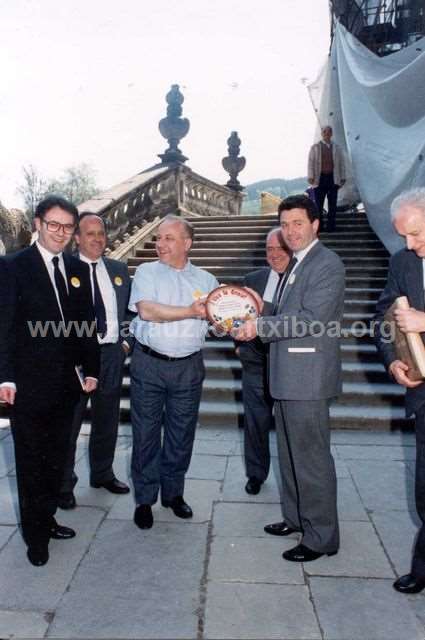 Visita de una delegación de Cardano al Campo