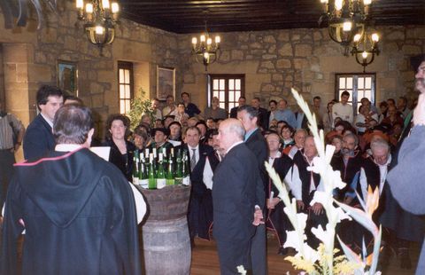 Ziri txakolin-kofradia