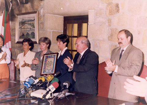 Jose Ignacio Iruretagoienari omenaldia