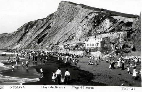 Zumaia: Itzurun hondartza