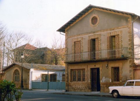 ALFA altzariak. Gipuzkoa kalea