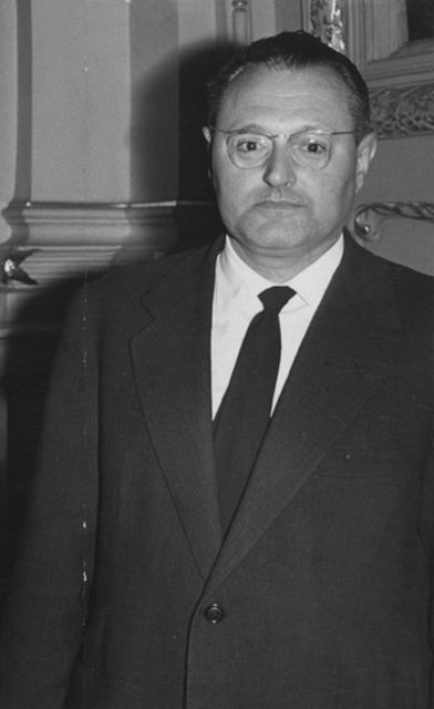 Vicente Eizagirre Zarauzko alkatearen argazkia