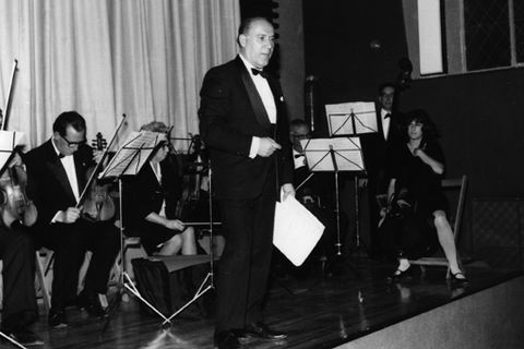Concierto de música clásica dirigido por el compositor Francisco Escudero en Zarautz