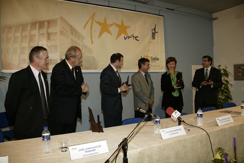 La Salle ikastetxearen mendeurrena Zarautzen