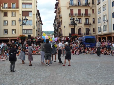 Zarauzko Nazioarteko XVI. Kale Antzerki Topaketak: Kalerki 2009