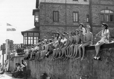 Historia del surf en Zarautz