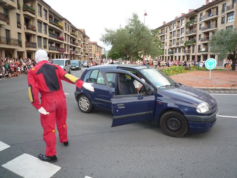 Zarauzko Nazioarteko XVII. Kale Antzerki Topaketak: Kalerki 2010