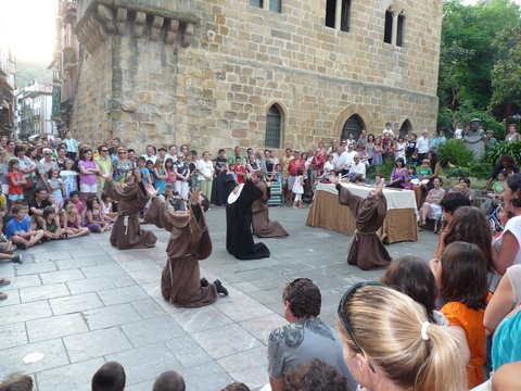 Zarauzko Nazioarteko XVII. Kale Antzerki Topaketak: Kalerki 2010