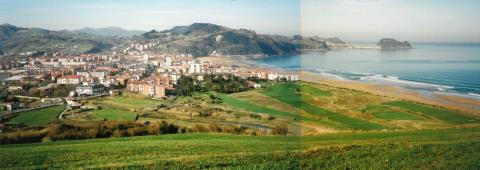 Zarauzko ikuspegia Talaimenditik ikusia. Atzean, Getaria herria.