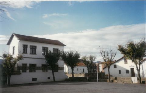 Escuelas públicas del barrio