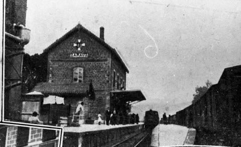 Zarautz. Tren-geltokia