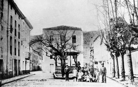 Zarautz. Kioskoa eta Belaunzuran plazatxoa