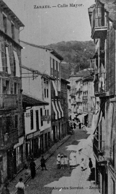 Zarauz. Calle Mayor