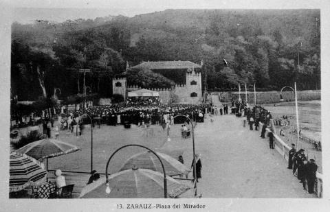 Zarauz. Plaza del Mirador