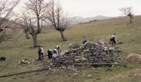 Construcción de la borda de Pagoeta