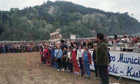 Plaieruak.1981ko finalak. Sari-banaketa