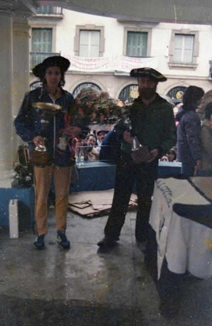 III. Herri Kros Mistoa. Sari banaketa