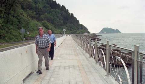 Zarautz-Getaria oinezkoen pasealekua